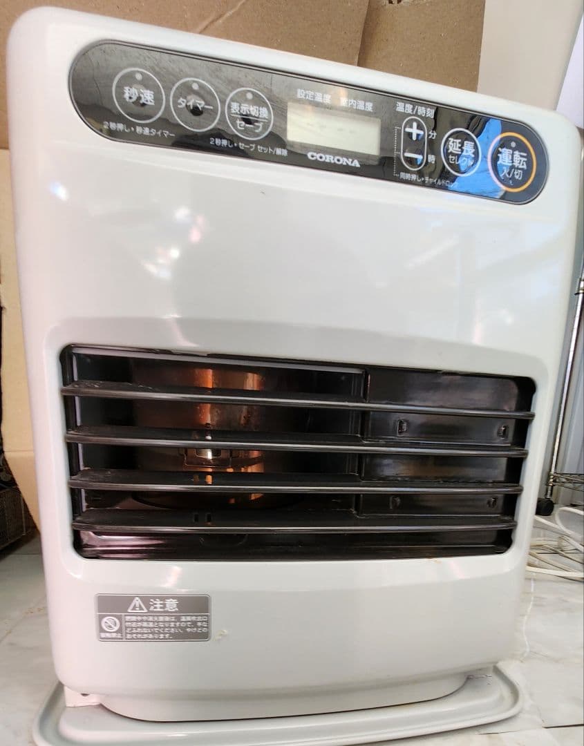 動作品 23年製 CORONA 石油ファンヒーター