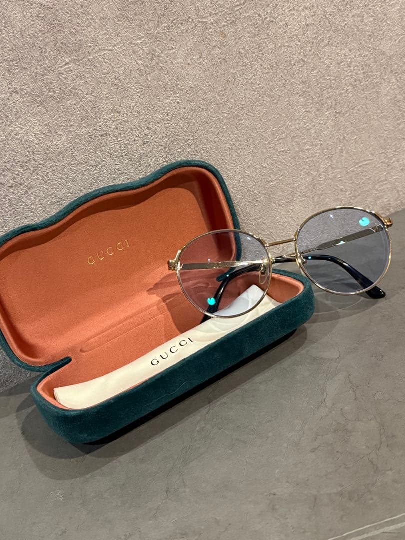 GUCCI ラウンド型サングラス グラデーションブルー フレーム グッチケース付