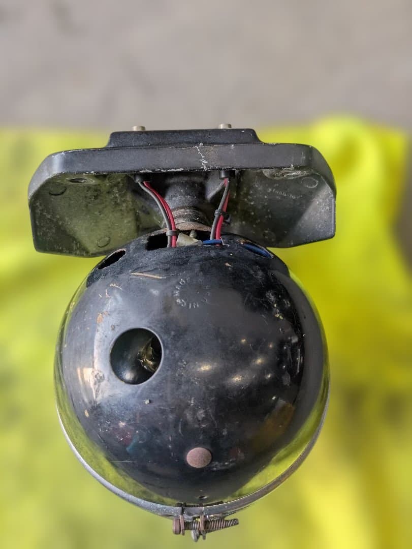 ハーレーダビットソン　スポーツスター　純正ヘッドライト