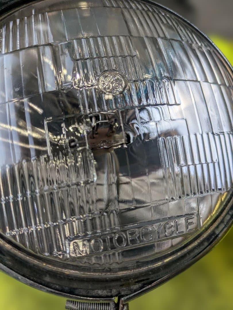 ハーレーダビットソン　スポーツスター　純正ヘッドライト