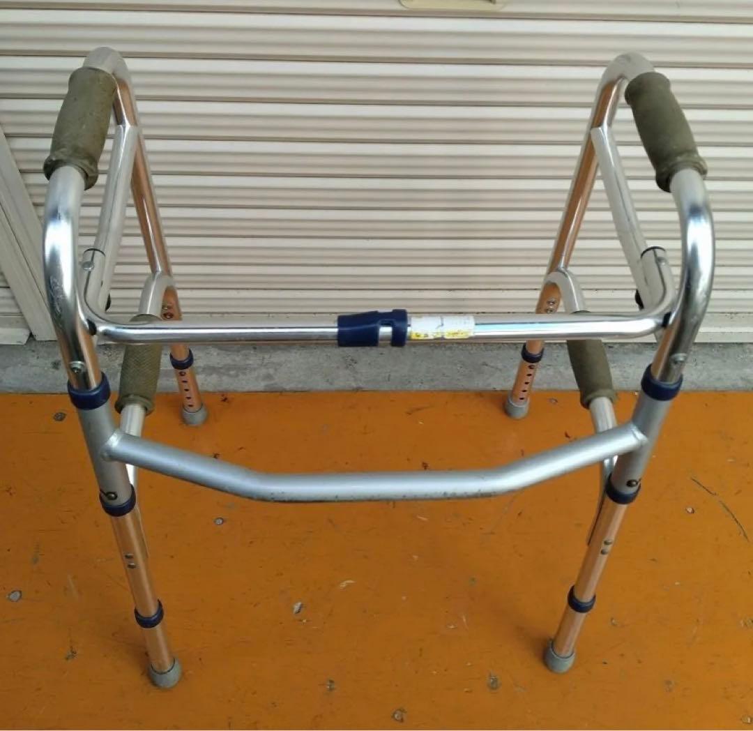 介護用歩行器ミニタイプスリム