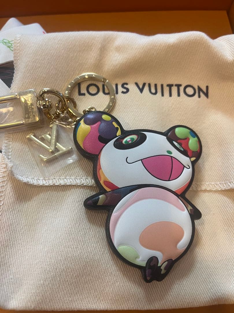 週末特価　ルイヴィトン　村上隆　キーホルダー　M02467