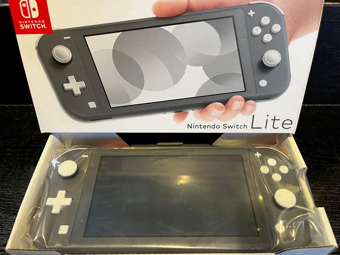 NintendoSwitchライト　本体　グレー 新品　未使用