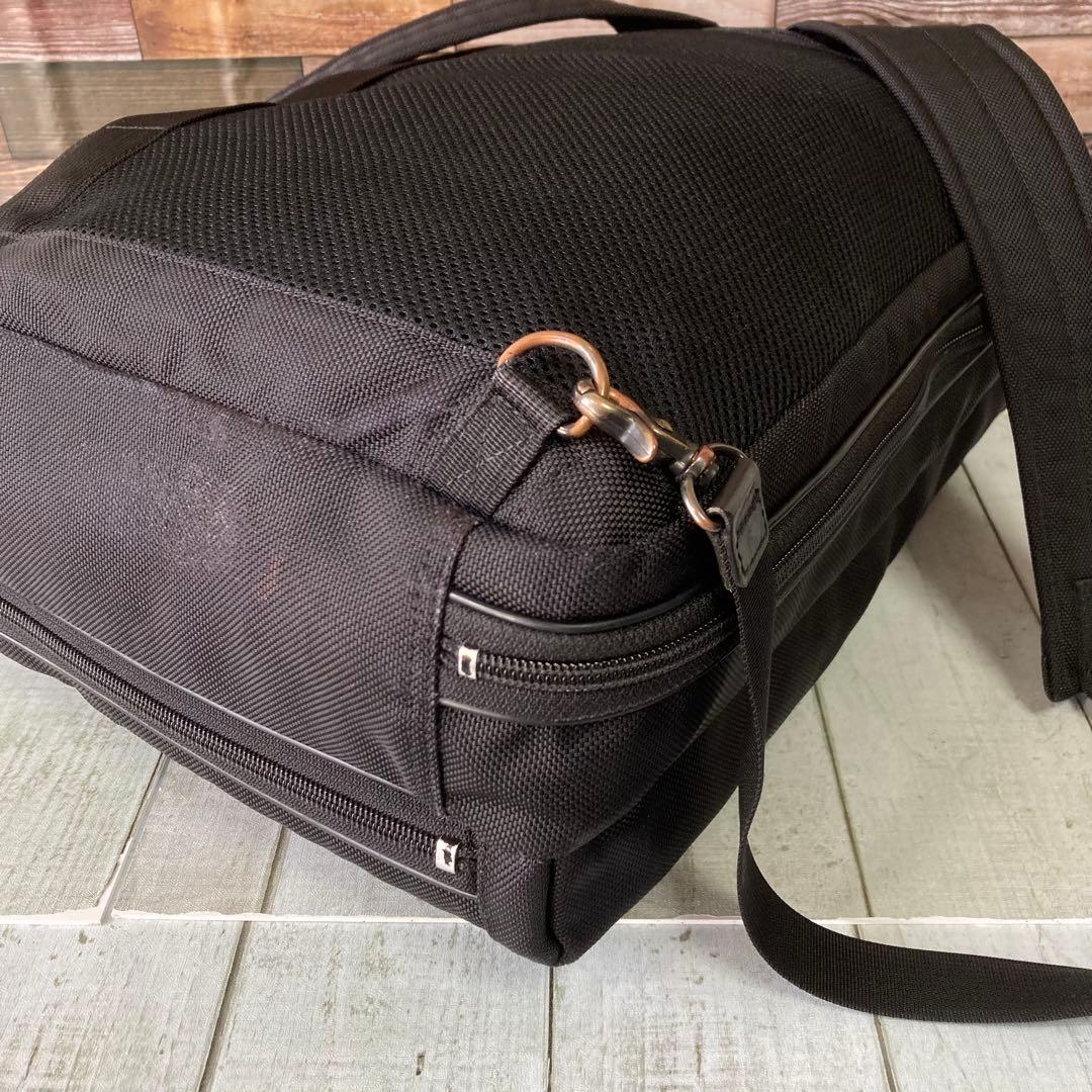 ポーター　吉田カバン　ビジネスバッグ　B4可　3way　ステージ　2層式　黒