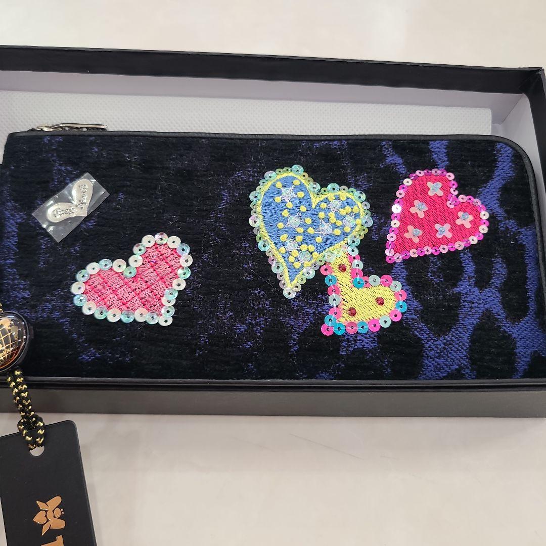 シンクビー長財布。