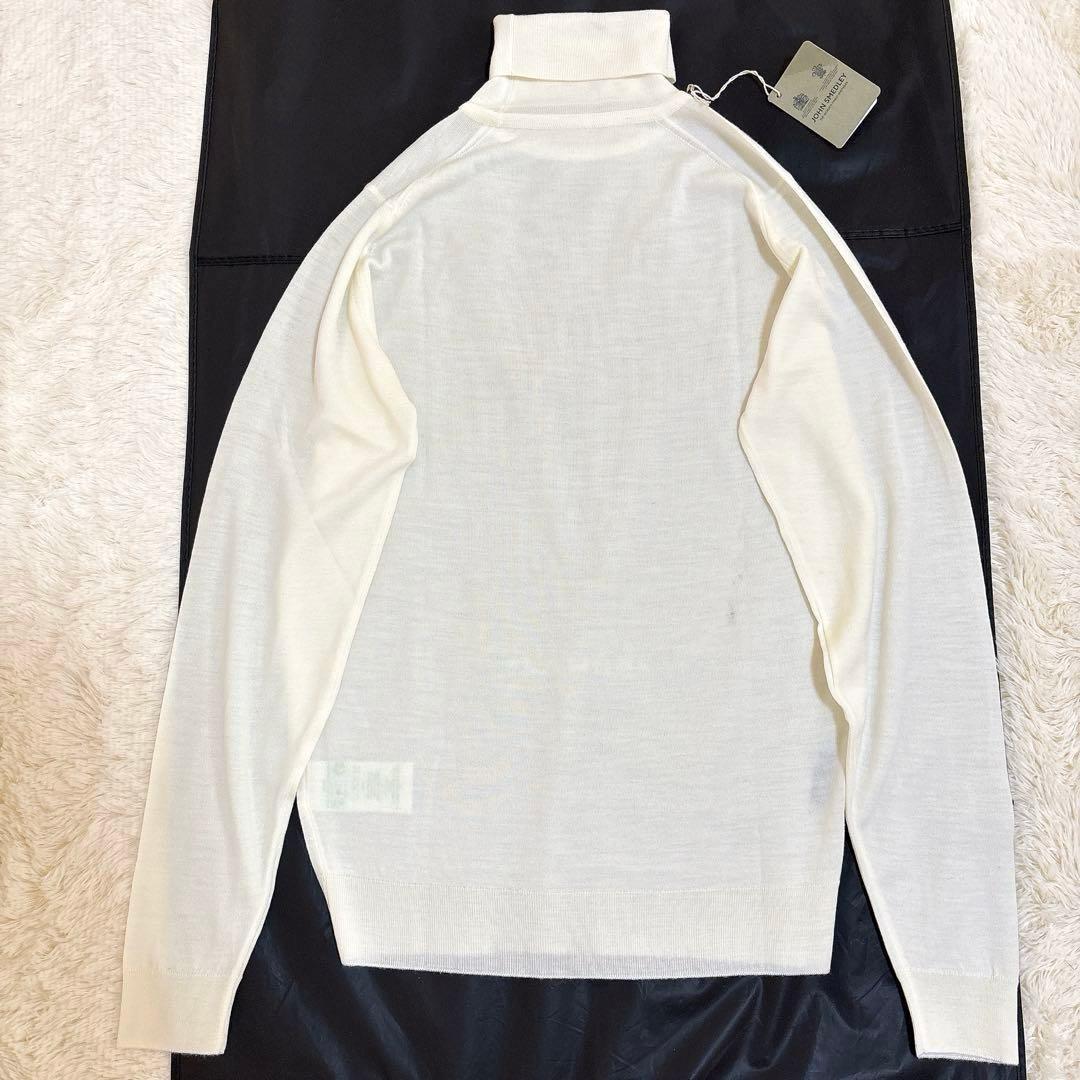 タグ付き未使用 ジョンスメドレー メリノウール タートルネックニット ホワイト