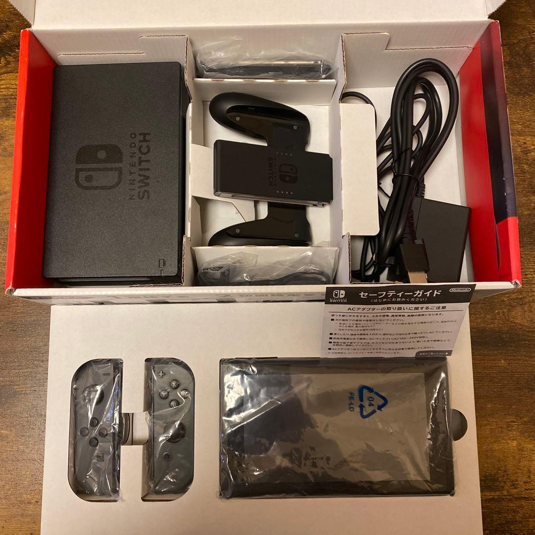 Nintendo Switch 本体 グレー 付属品完備　SDカード付き