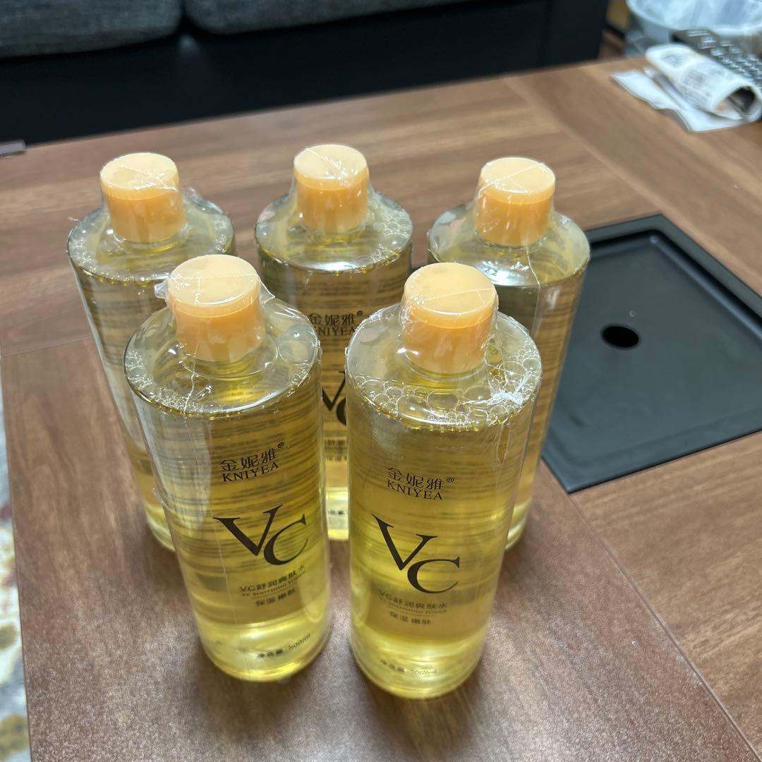 化粧水・ローション・トナー 5pcs KNIYEA VC TONER 500ml