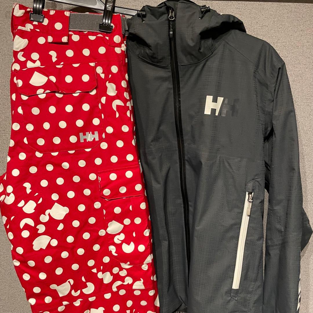 へリーハンセンHELLY HANSEN スノーボードウェアセット