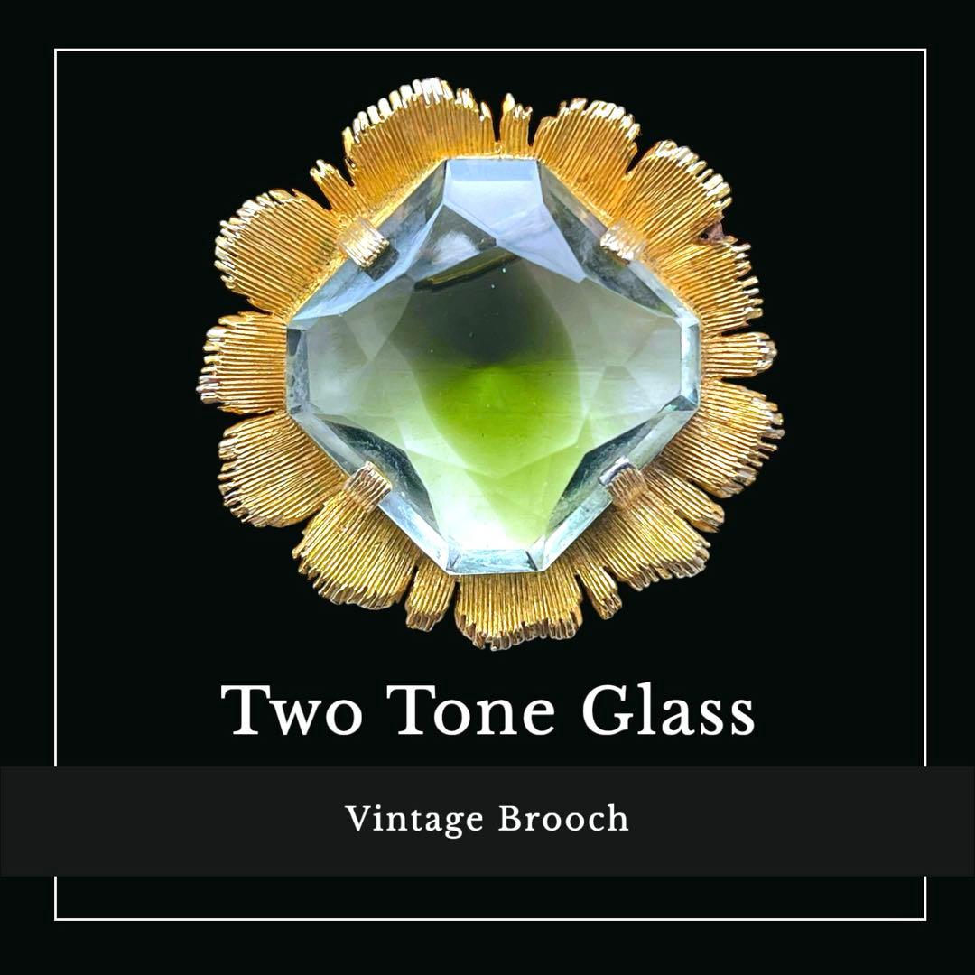 レアデザイン☆EMMONS☆ツートーンギブレガラス☆ビッグサイズスクエアブローチ