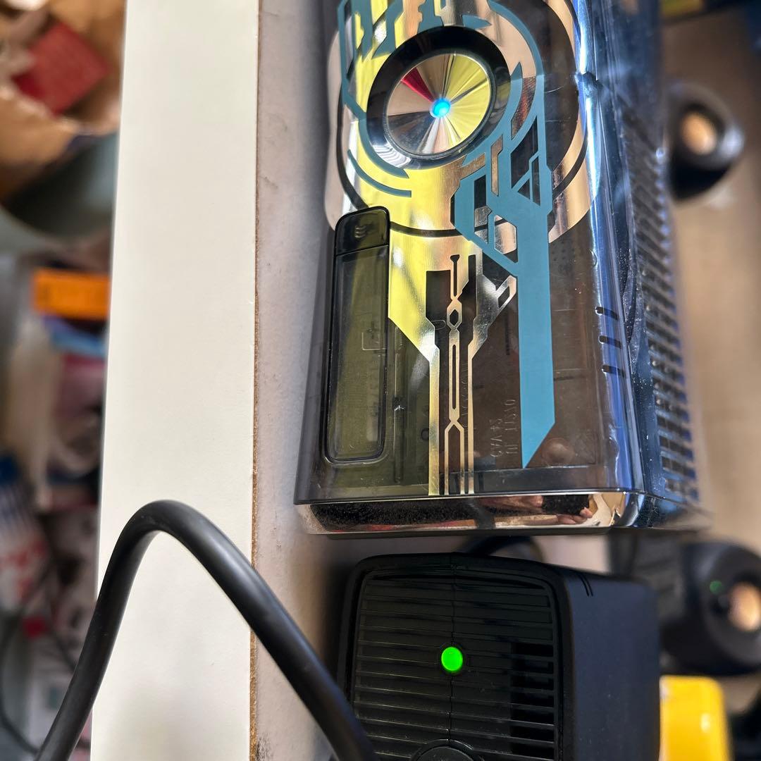 Xbox360本体　ゲームソフト注意コントローラーは、ありません