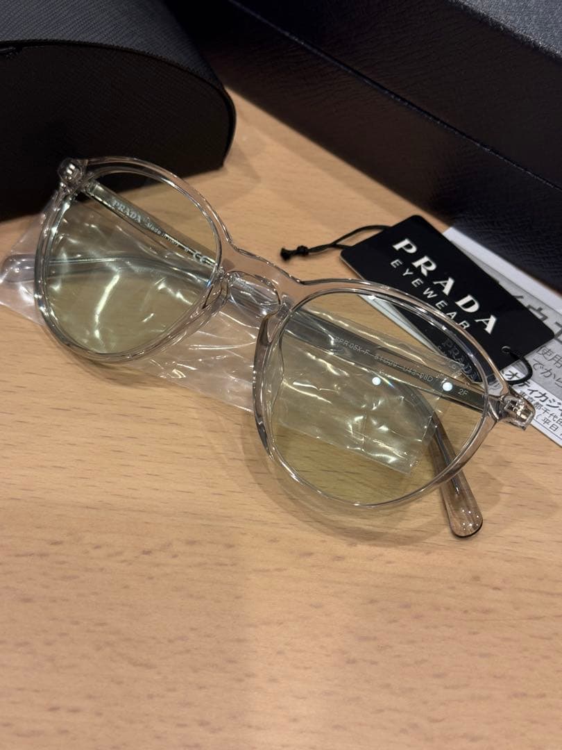 PRADA プラダ サングラス SPR05X-F イエローグリーン×クリア