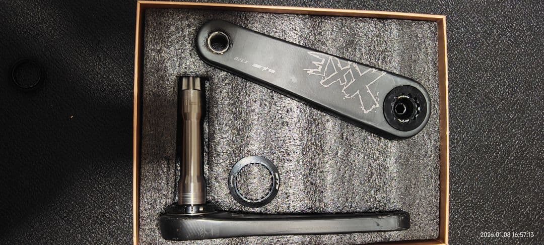 本日のみ大幅値引 elilee カーボンクランク　170mm 24mm チタン