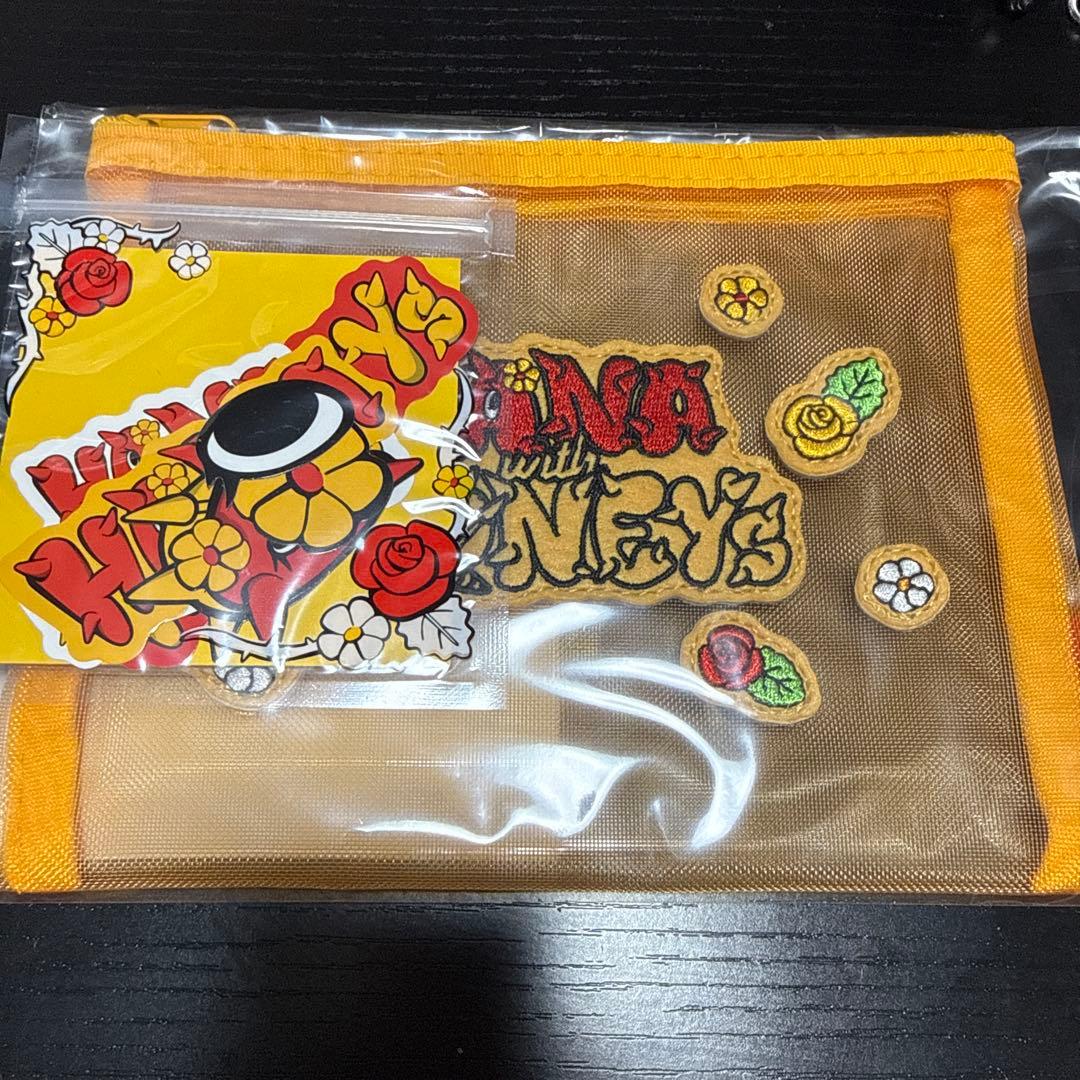 HANA ステッカー　メッシュポーチ