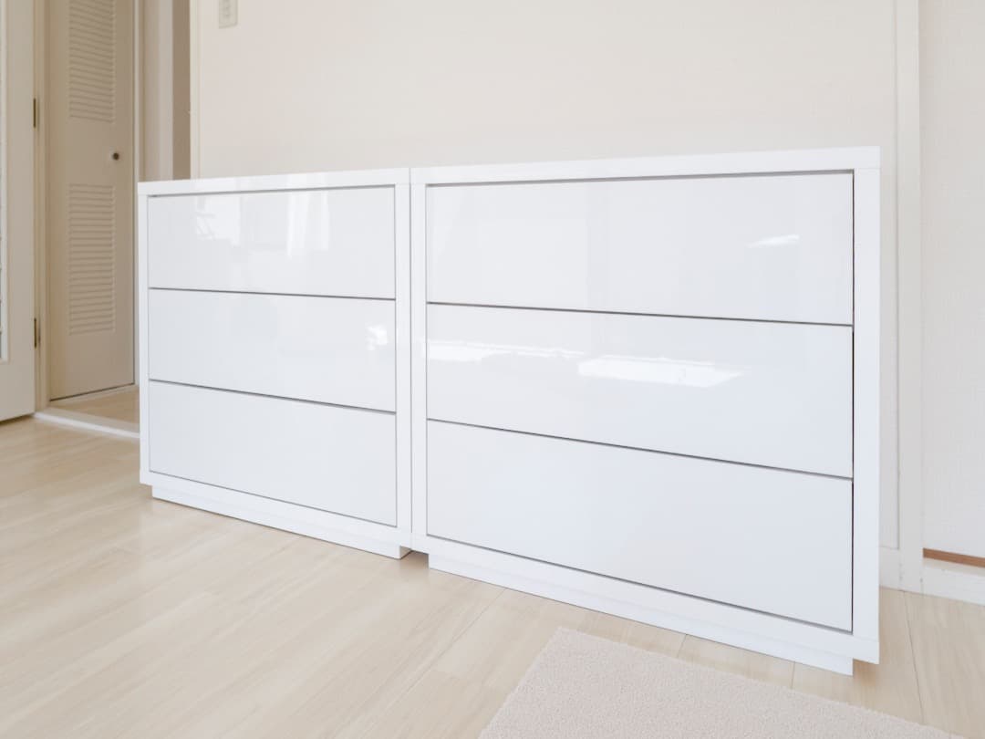 桐材日本製オーダー収納チェスト３段光沢ホワイトW75×D35cm 出品6月末まで