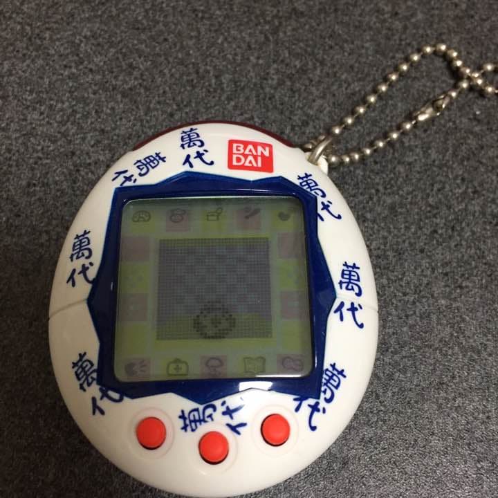 たまごっち 萬代カラー