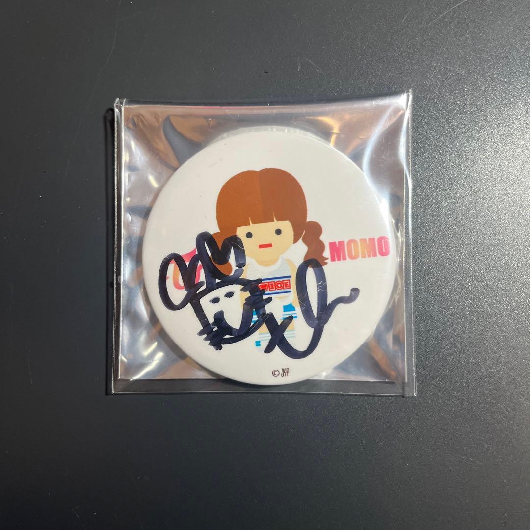 twice 109popup 缶バッチ　モモ直筆サイン入り