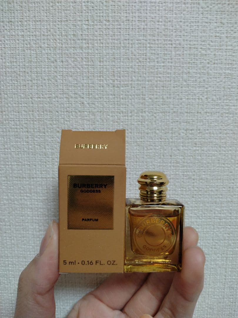 Burberry Goddess 100ml パルファム ゴールドボックス