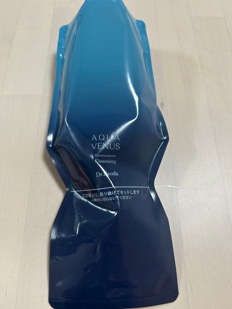 アクアヴィーナスピュアモイスチャークレンジング500g詰め替え