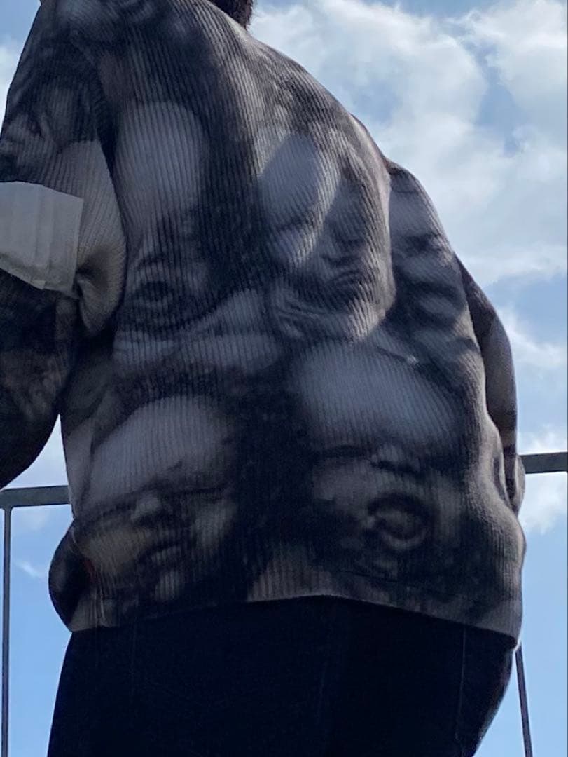 トップス Supreme H.R. Giger Sweater \