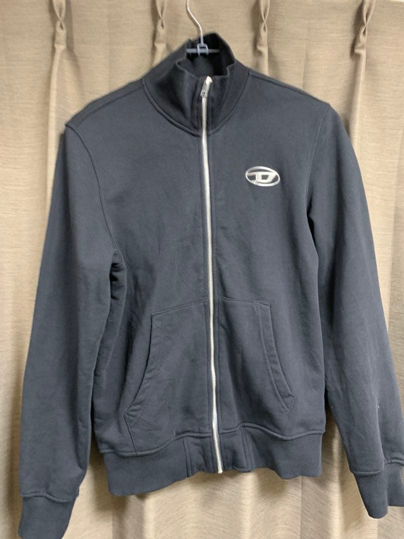 DIESEL ブラック ジップアップスウェット　Sサイズ