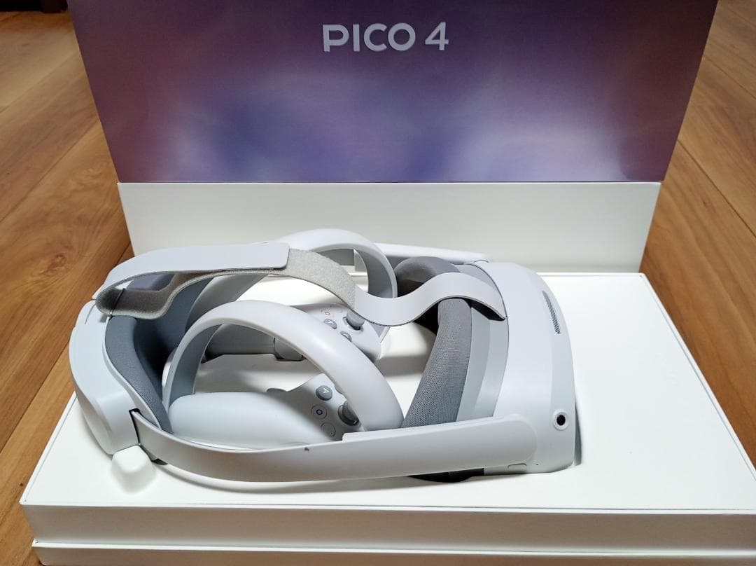 【買い取り★趣味男】PICO4本体 ＋ 新品バッテリーストラップ