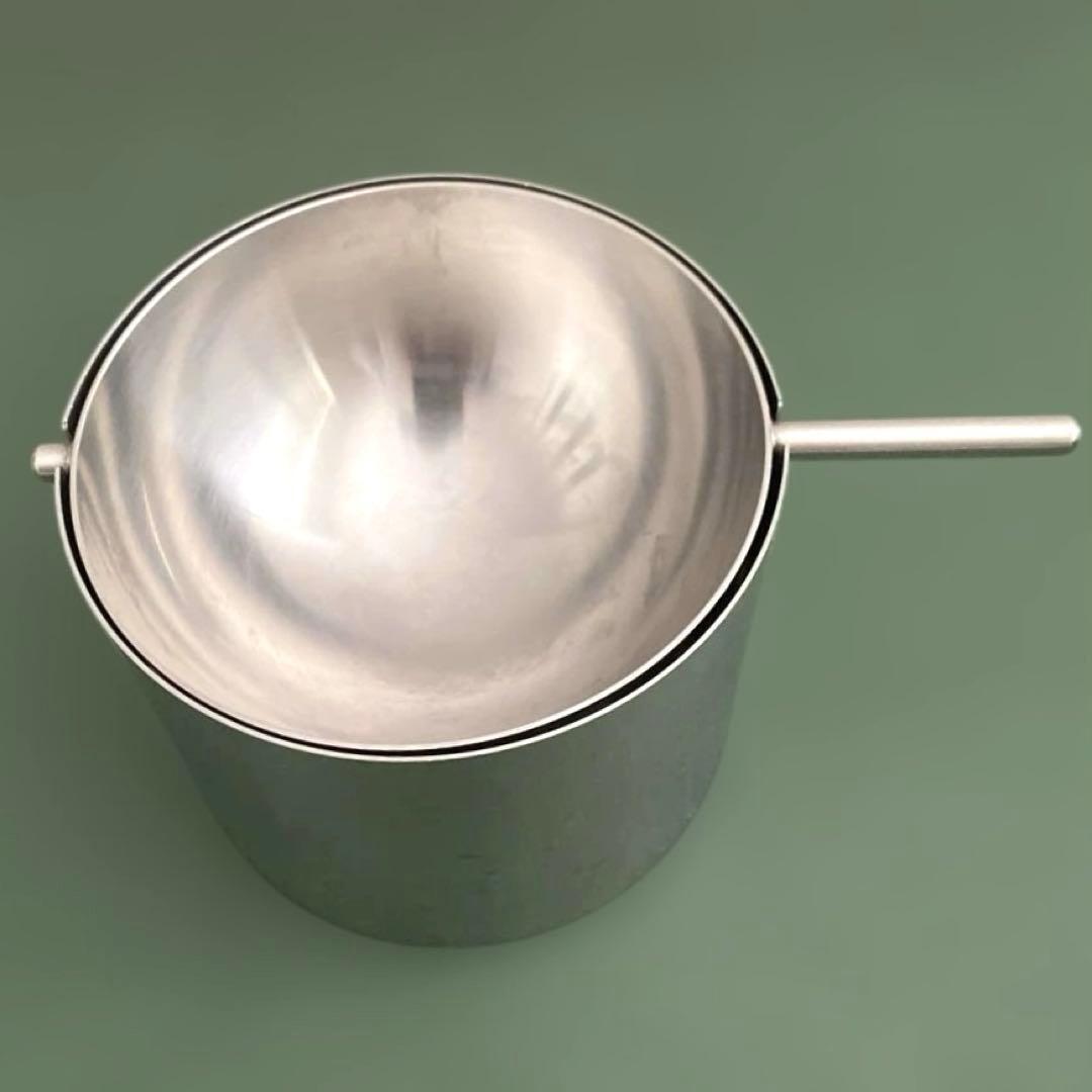 アルネ・ヤコブセン　stelton 灰皿　L