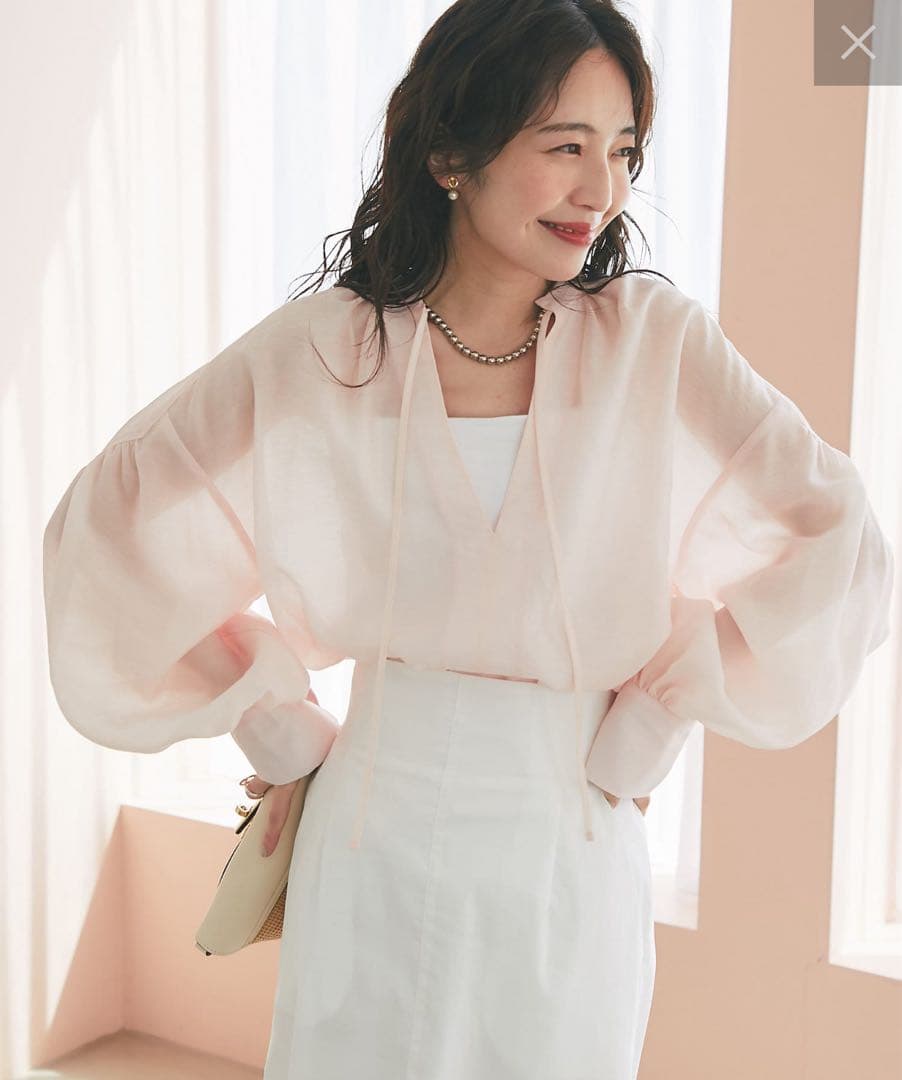 シアーシャツブラウス