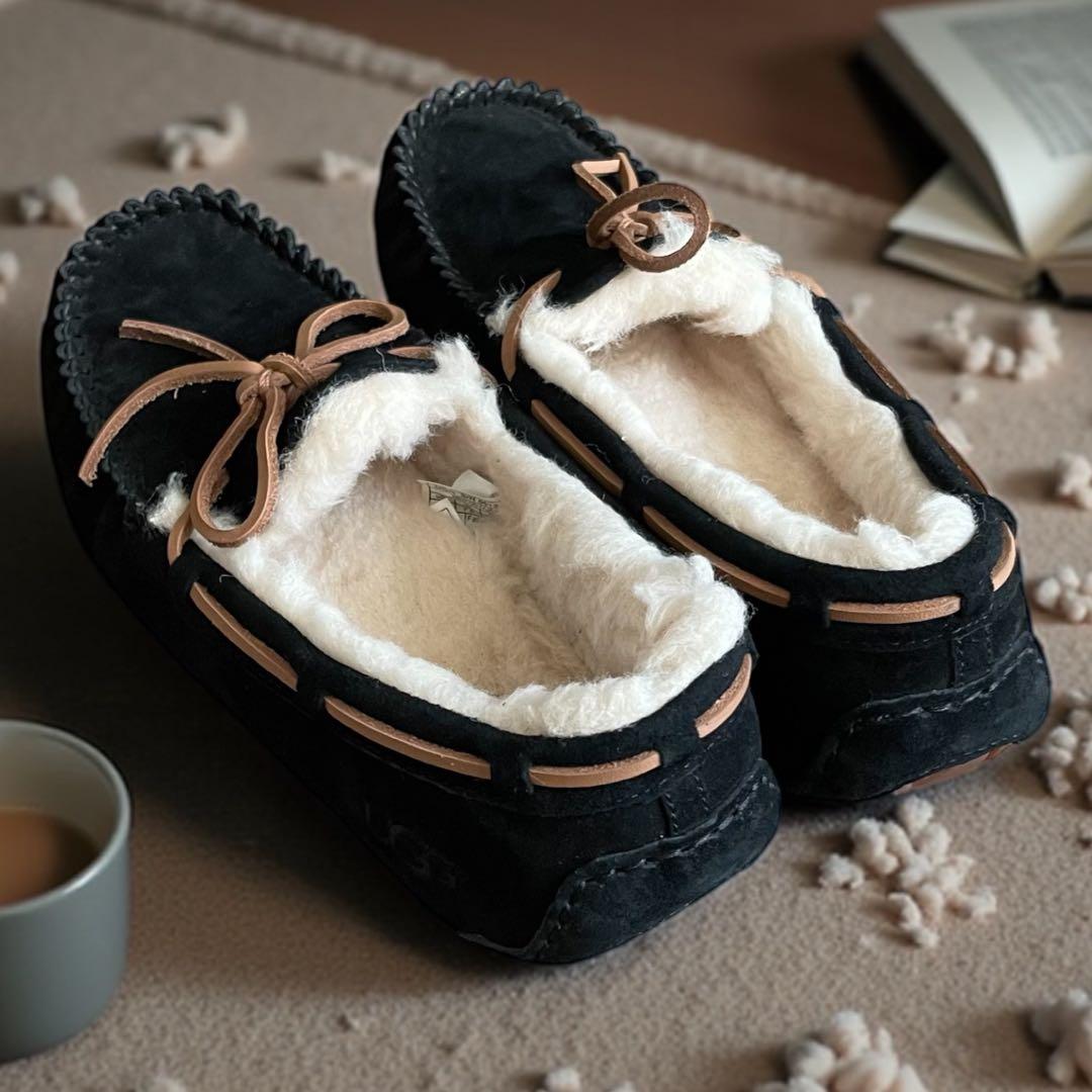 UGG アグ DAKOTA 5612BLK モカシン ブラック 26 美品