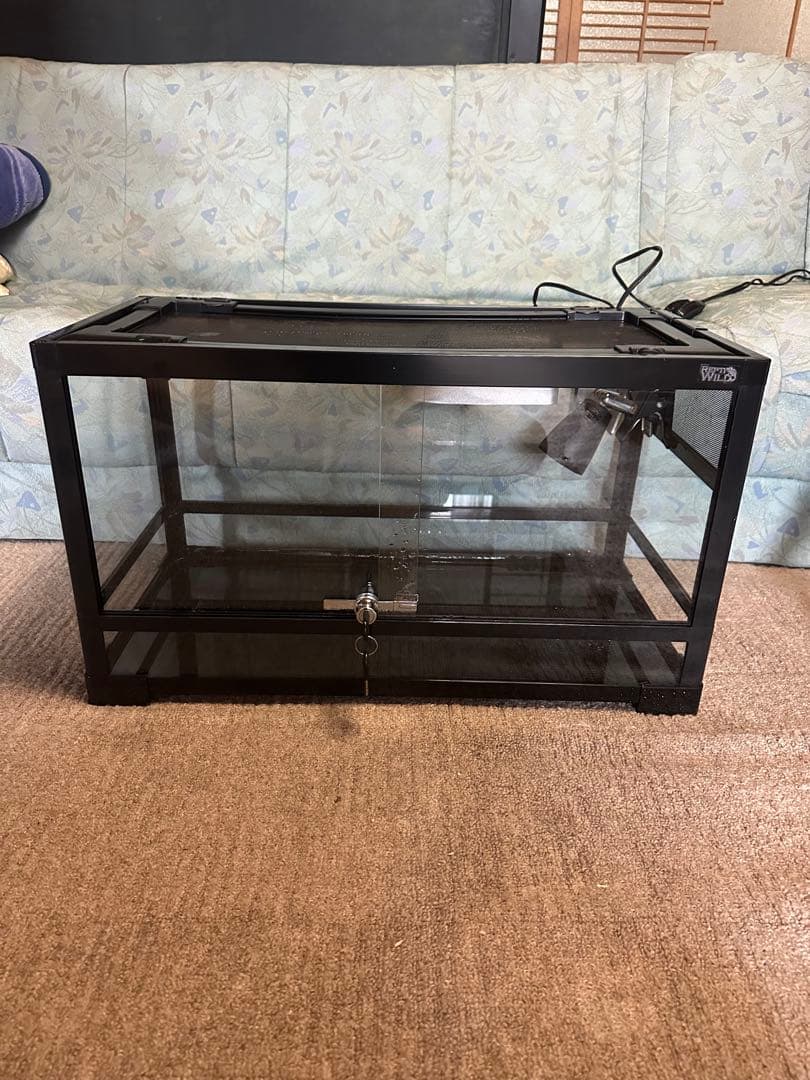 パンテオン 6035 ライト ソケット 2個付き 爬虫類 小動物 ケージ　鍵なし