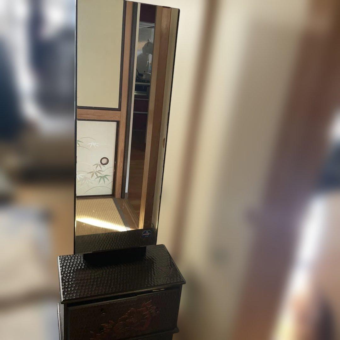 鎌倉彫り　木製ドレッサー・鏡台 引き出し付き