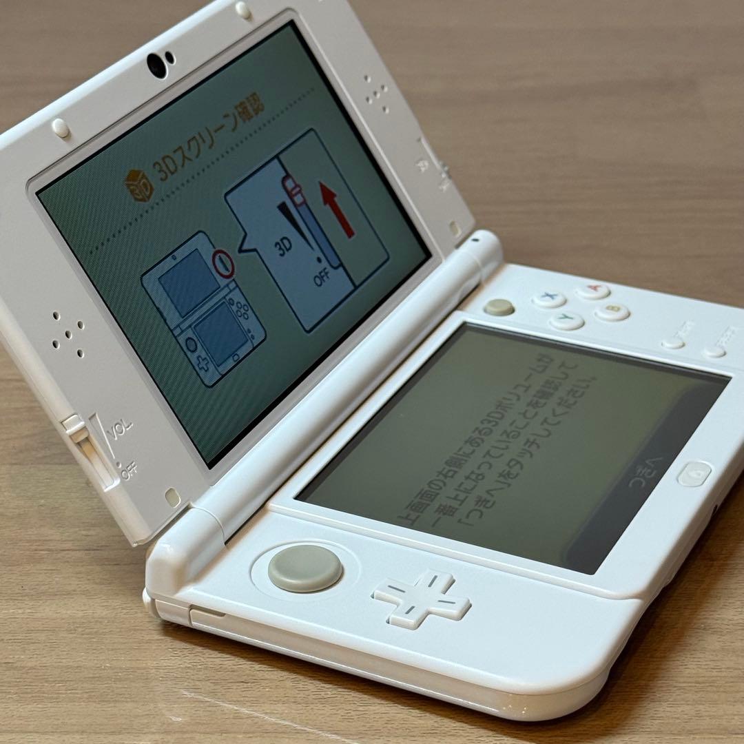 6-200 Newニンテンドー3DS LL パールホワイト 上下IPS Dual