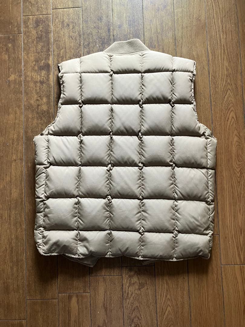 Eddie Bauer ベージュ ダウンベスト M