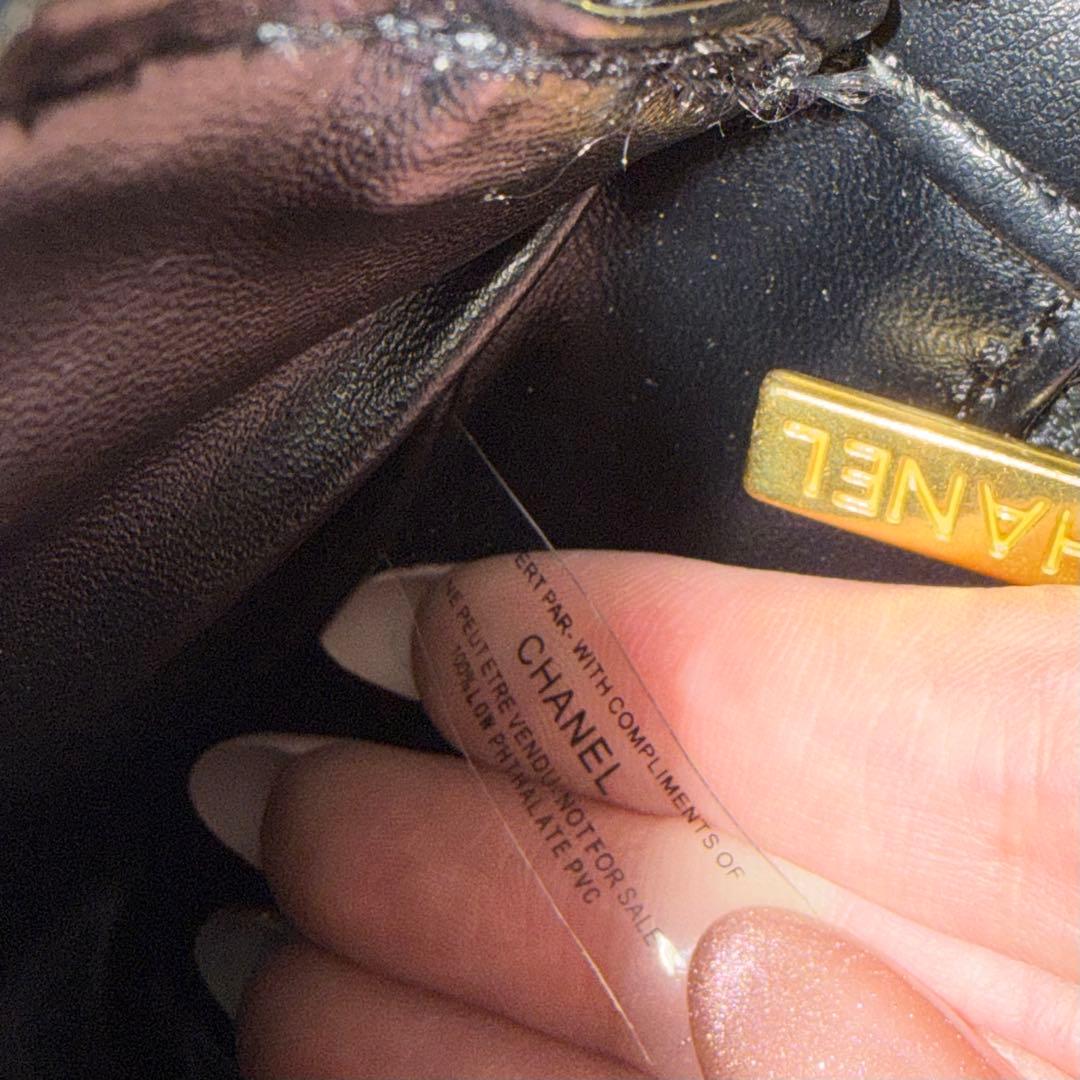 即購入⭕️早い者勝ち！CHANEL MAKEUP キルティングショルダーノベルティ