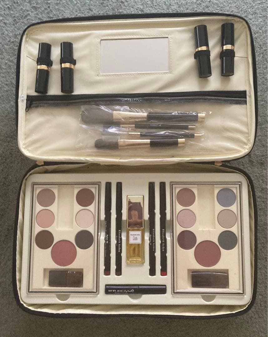 エリザベスアーデン　メイクセット