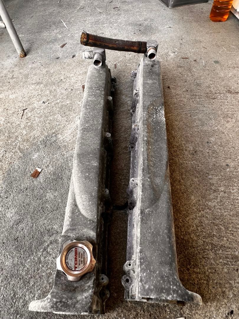 GTR rb26dett カムカバー 汚れあり