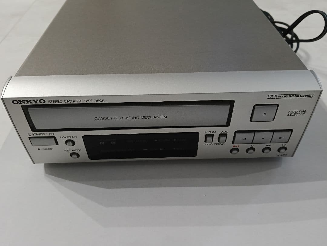 カセットデッキ　ONKYO　オンキョー　K-V77
