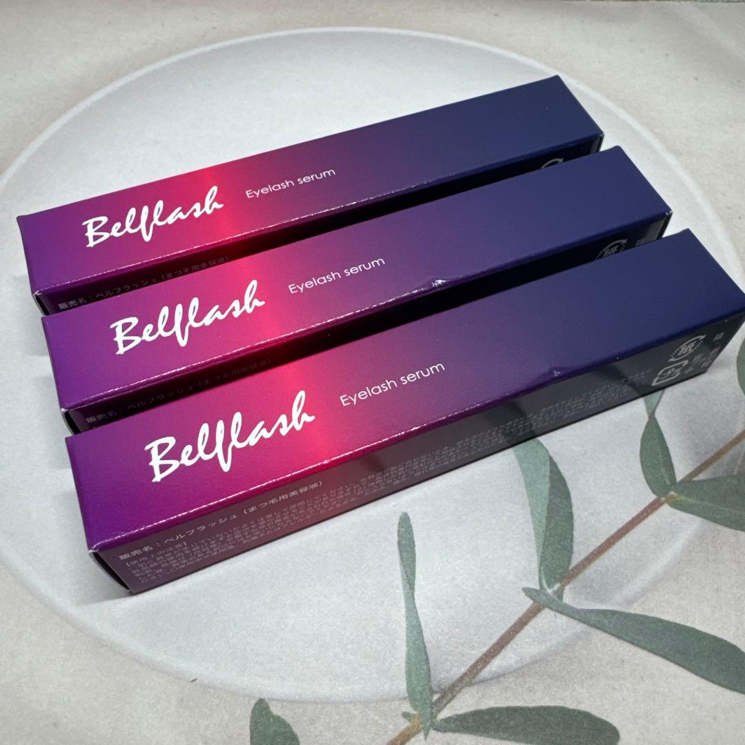ベルフラッシュ アイラッシュセラム　まつげ美容液
