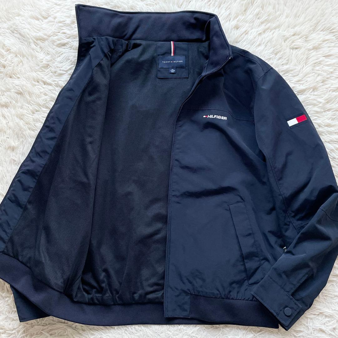 未使用級 XXLサイズ トミーヒルフィガー ナイロンジャケット 収納フード 紺