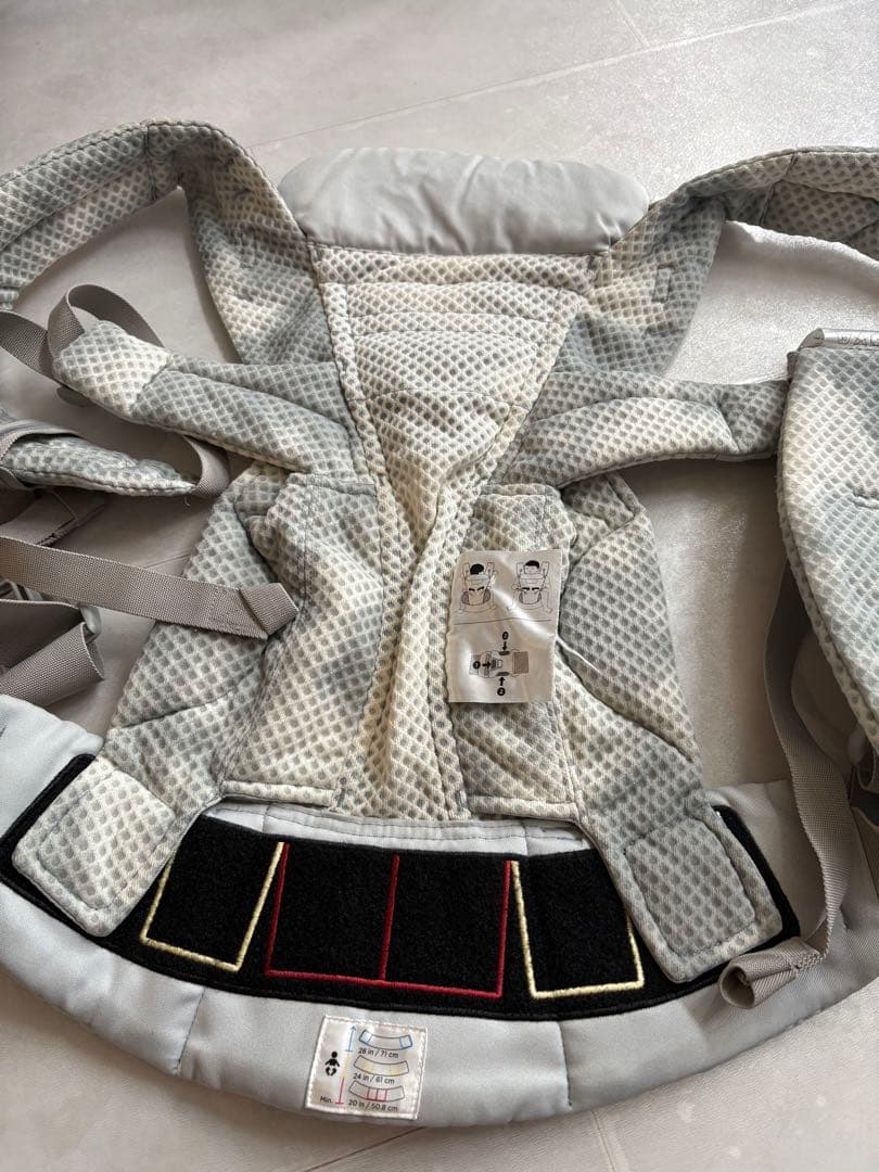 エルゴベビー　メッシュ抱っこ紐 オムニブリーズ