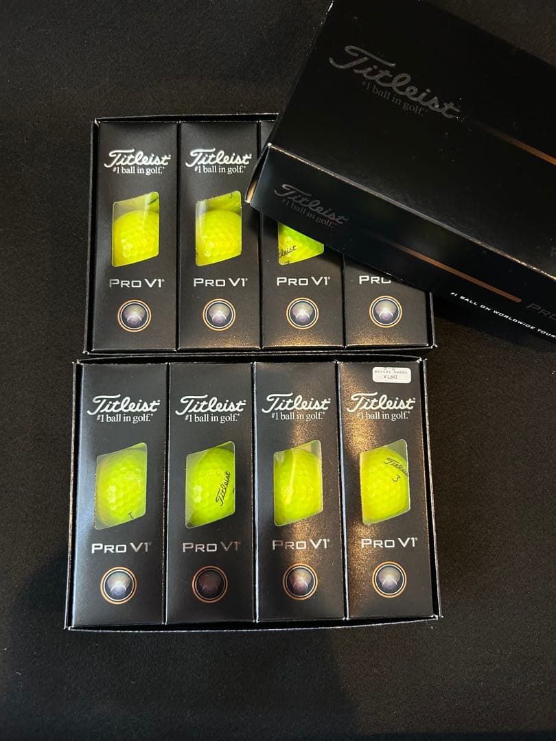 2025年タイトリストゴルフボール　プロPRO V1 イエロー2ダース新品