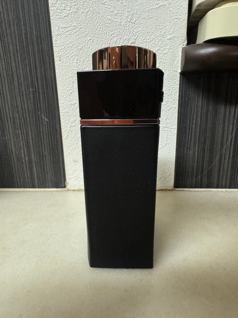 BVLGARI MAN IN BLACK 香水