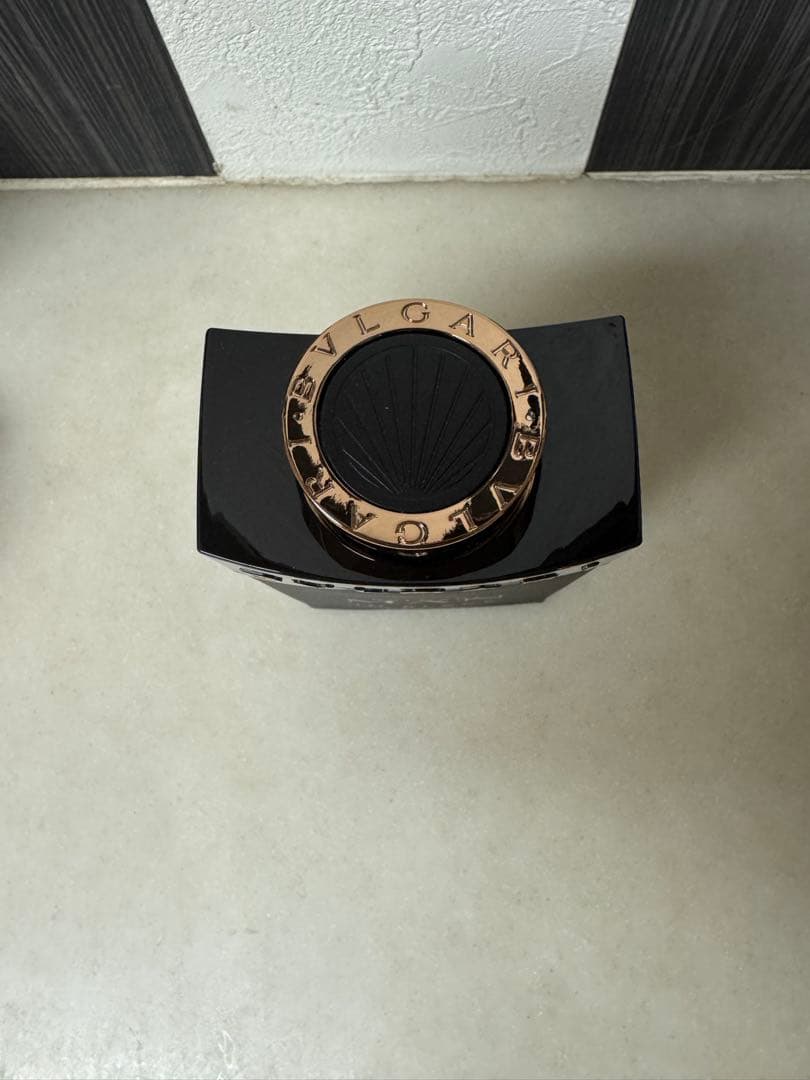 BVLGARI MAN IN BLACK 香水