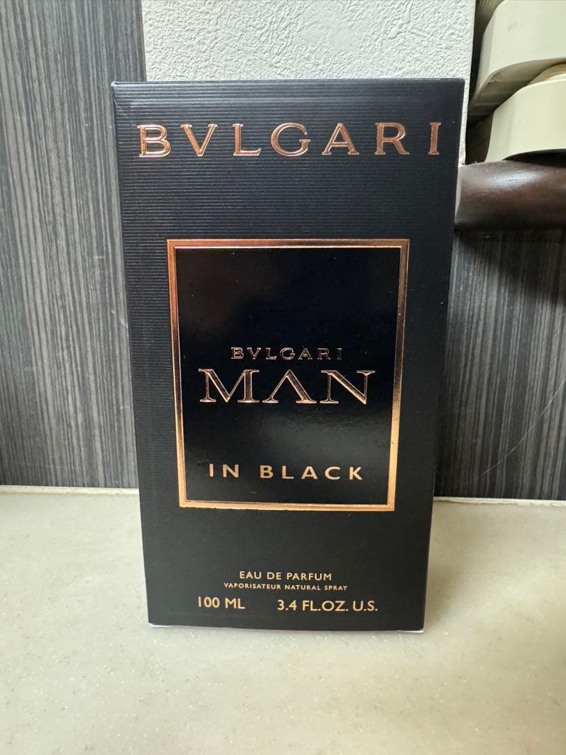 BVLGARI MAN IN BLACK 香水