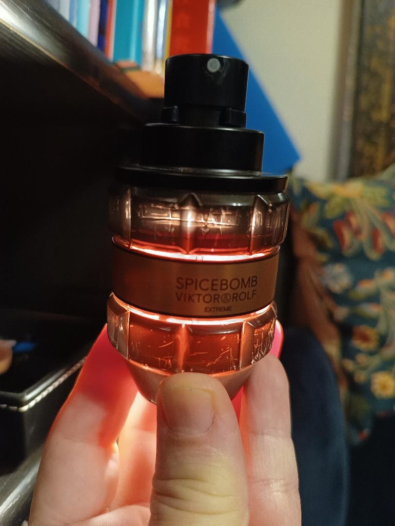 香水(男性用) SPICE BOMB EXTREME 50ml / 85%