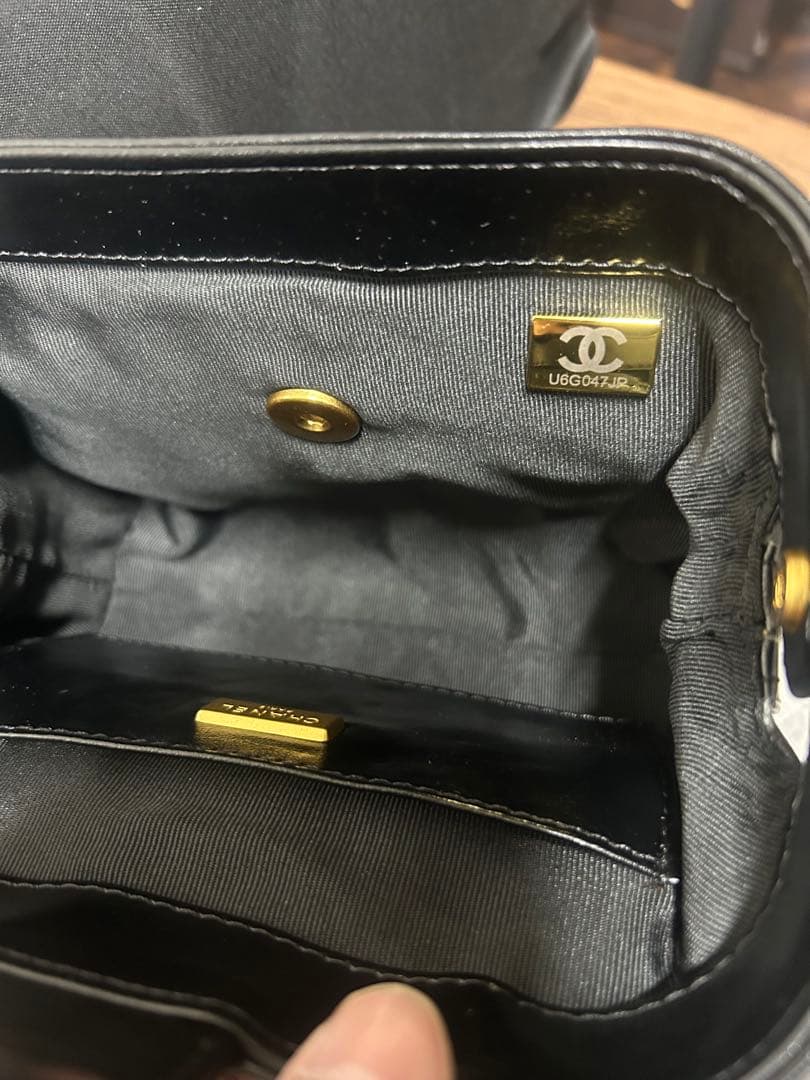 最終お値下げCHANELノベルティ★がま口ボストン型 ショルダーバッグ★