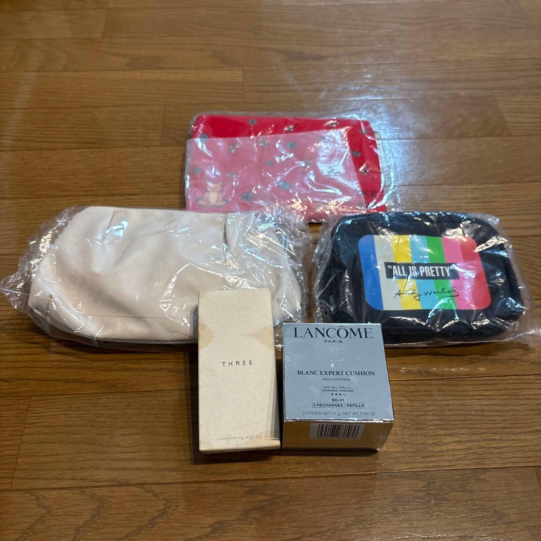 ファンデーション LANCOME BLANC EXPERT CUSHION BO-01