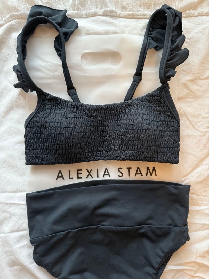 アリシアスタン ブラックビキニ 上下セット