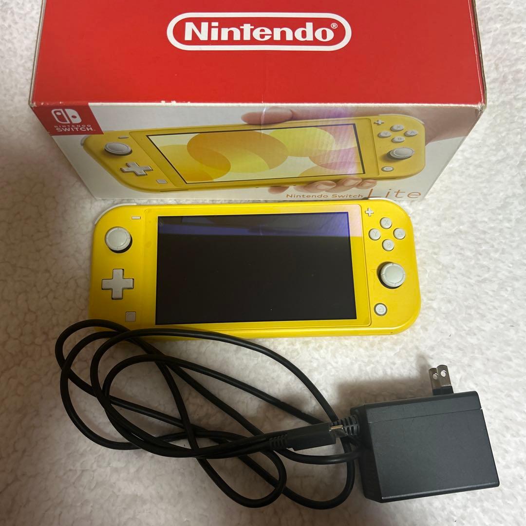 Nintendo SwitchLight イエロー