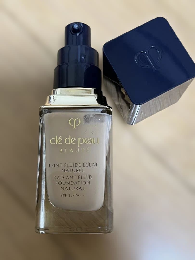 クレドポーボーテ タンフリュイドエクラベージュオークル20